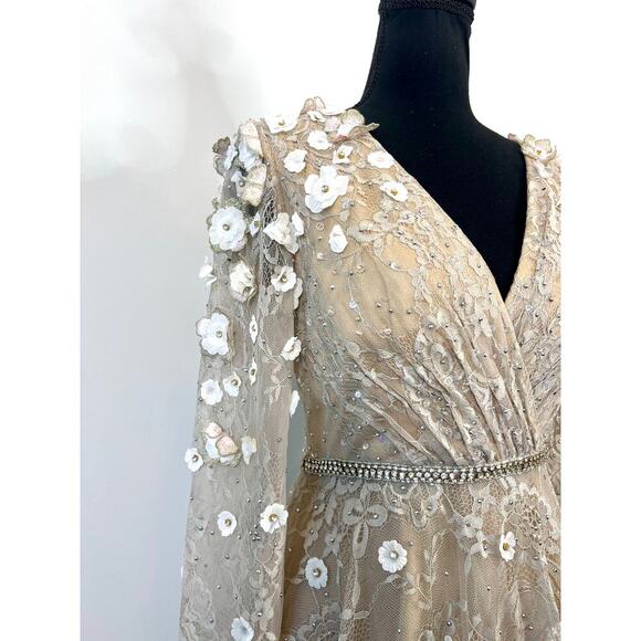 Mac Duggal Beaded Lace Dress in Beige Blush Floral Size 2 Party Cocktail Wedding - Picture 4 of 7